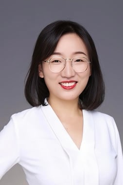 Headshot of Emily Lin