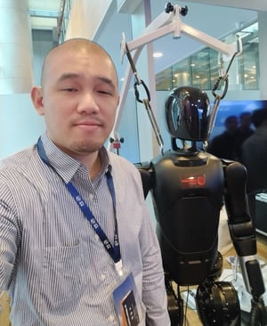 Jonathan Lu robots-2