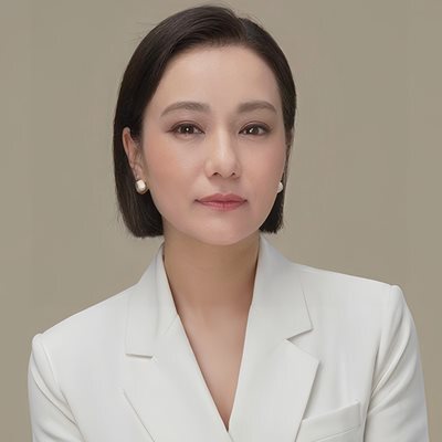 Sandy-Lee_web_2025