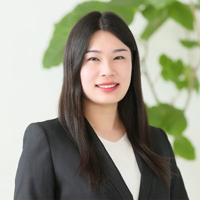 Yuko-Ogura_cropped